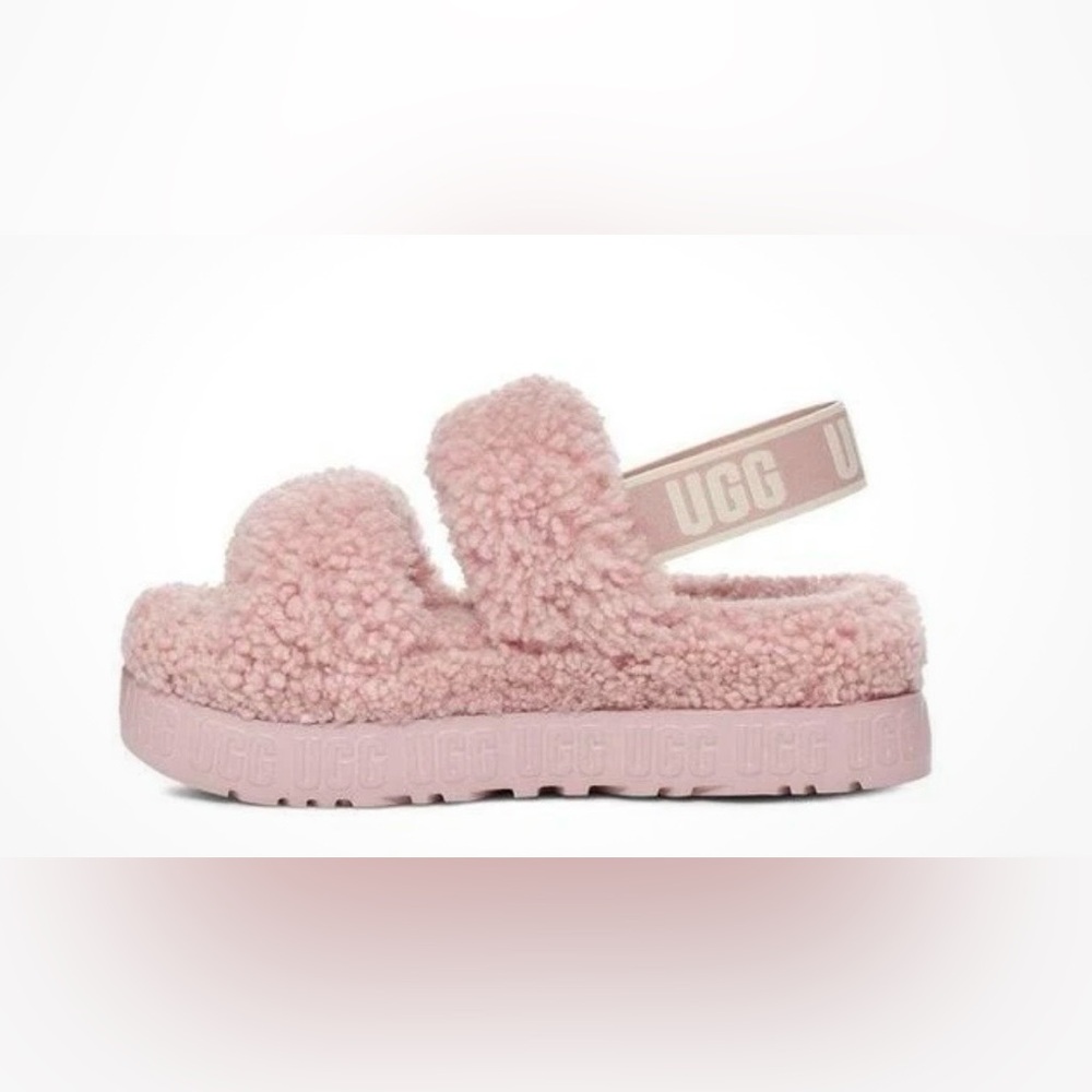 UGG Australia Women’s Oh Fluffita Flatform Sheepskin Sandals/Slippers